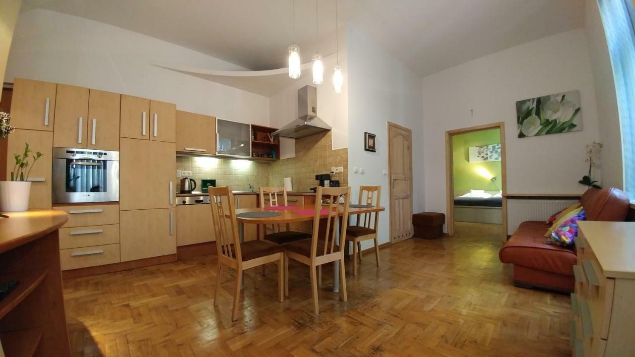 Apartament Avanti Cracóvia Exterior foto
