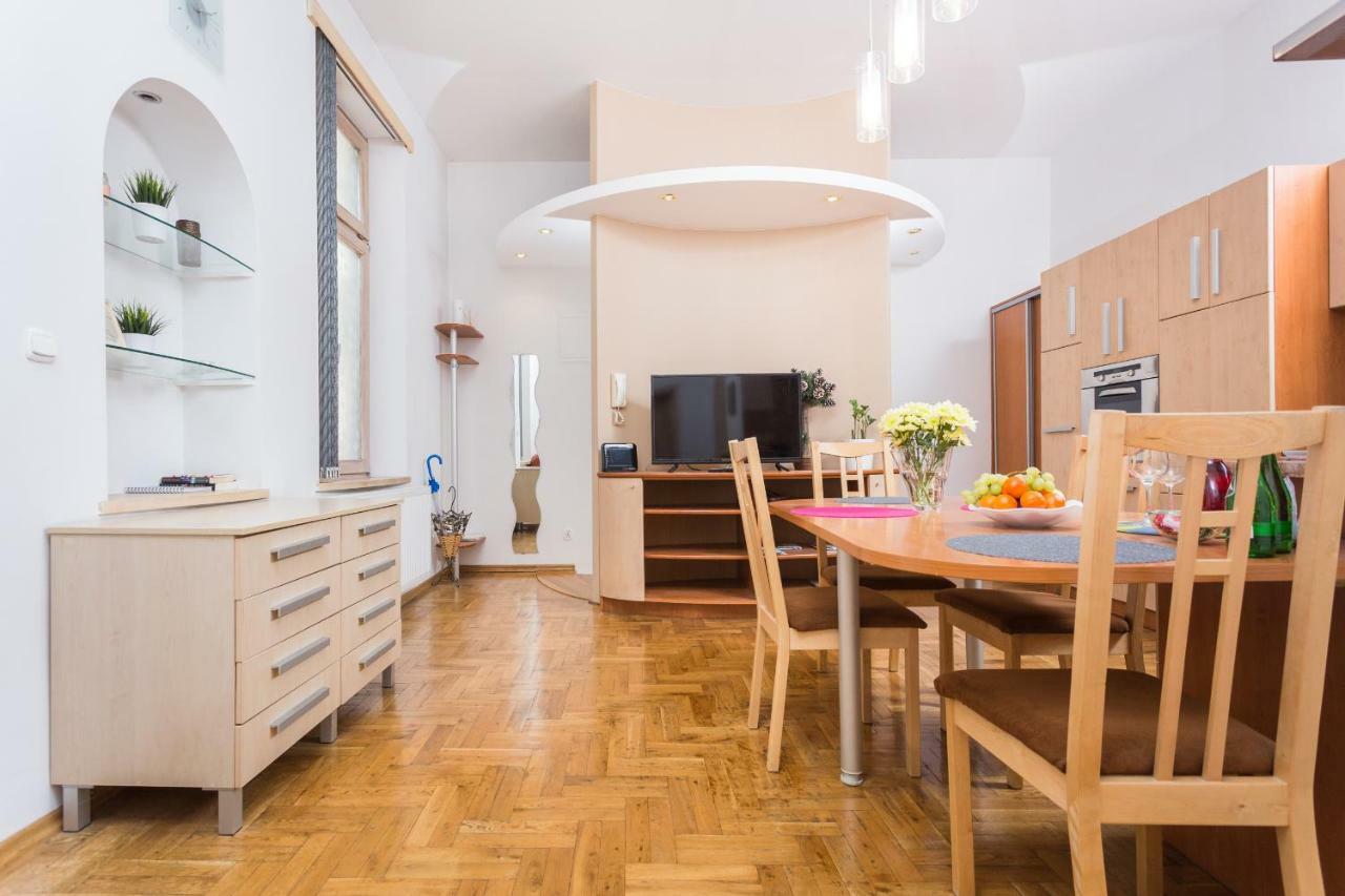 Apartament Avanti Cracóvia Exterior foto